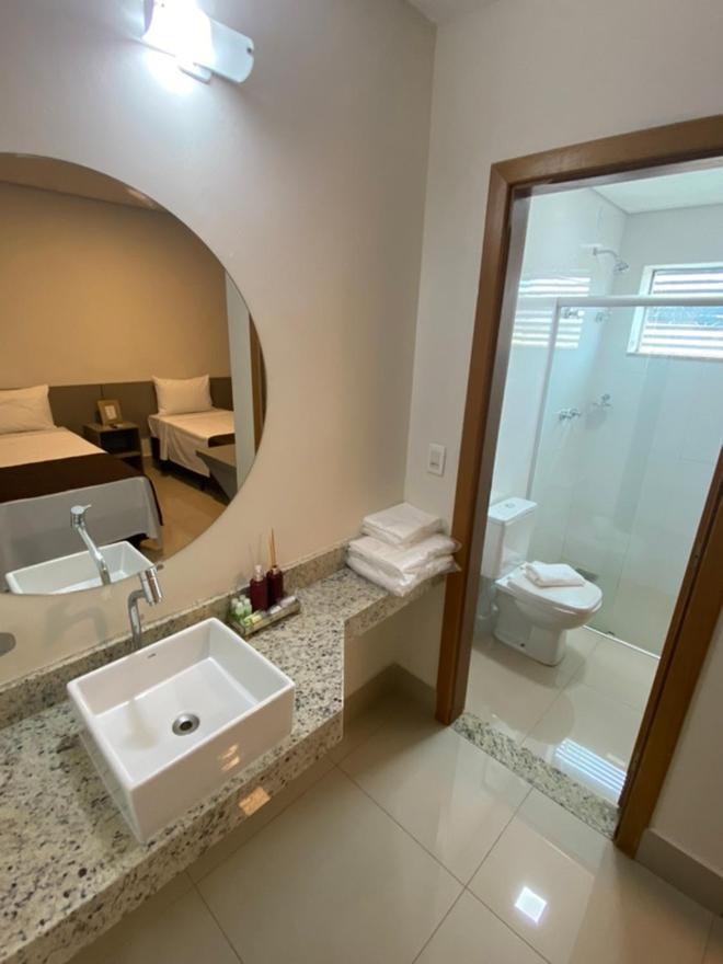 Villa Nomad Hotel Uberaba Luaran gambar